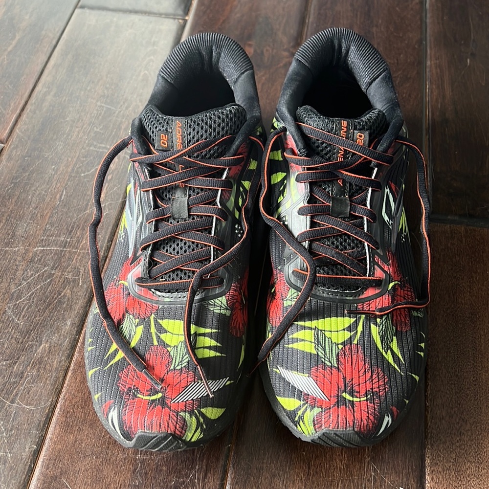 Brooks adrenaline GTS 20 tropical flower black men running shoe